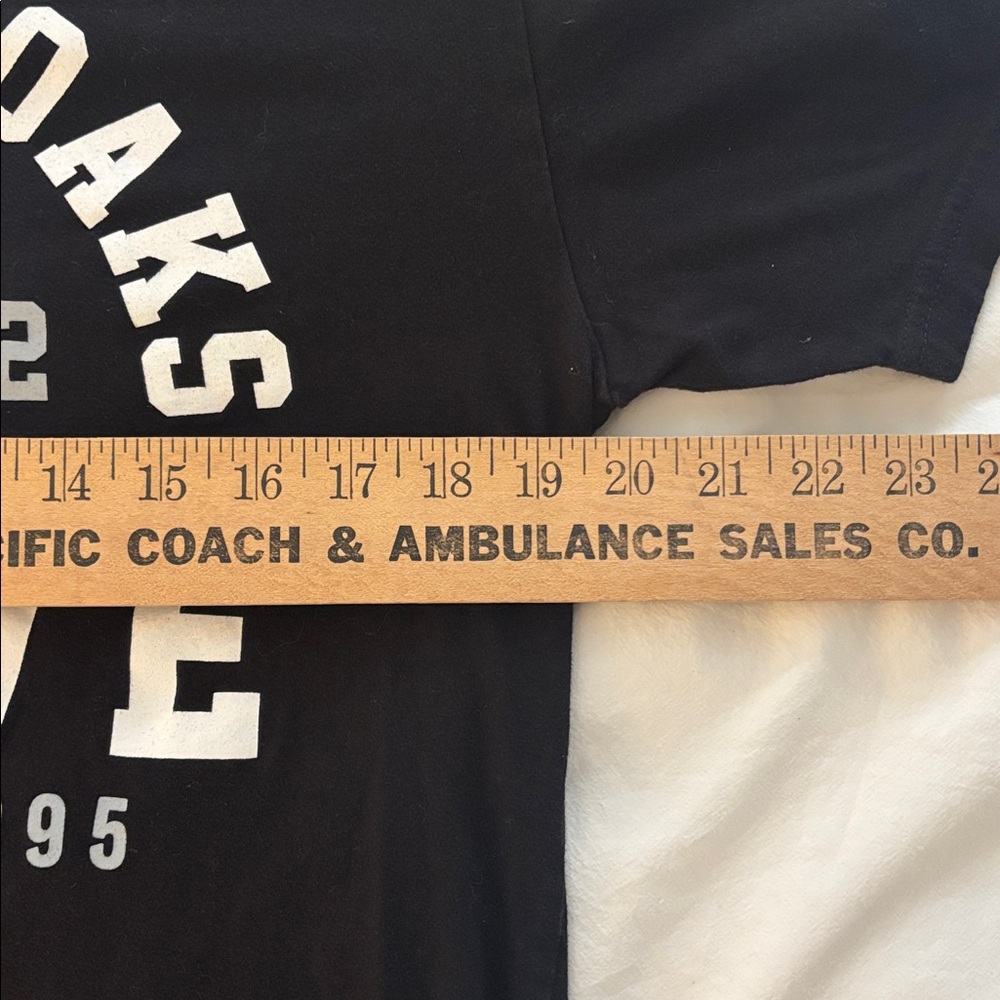 Los Angeles Kings TREVOR MOORE Thousand Oaks Native Shirt/Mini-Bobblehead COMBO - Picture 12 of 13